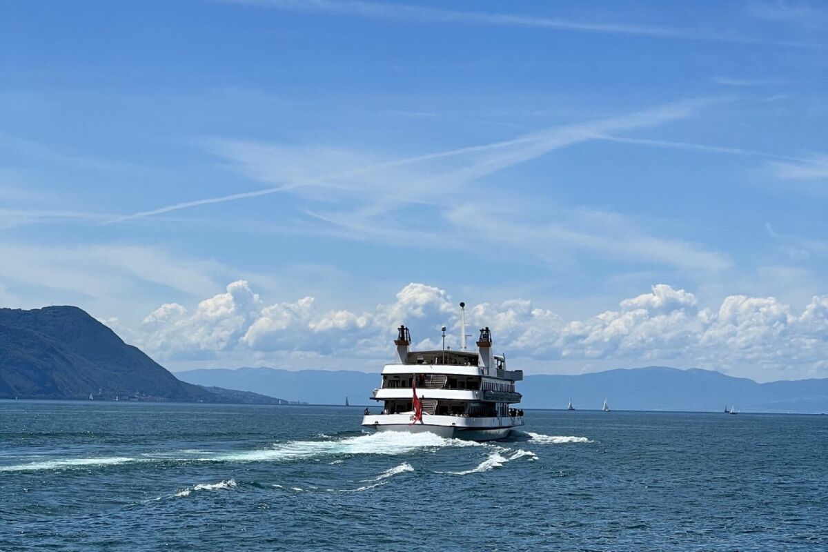 Das Kursschiff von Montreux Richtung Vevey