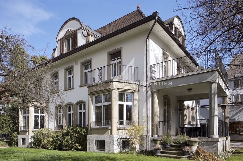 Immobilienmakler Zürich: Immobilie Aussenansicht Zh Villa Zuerich Seefeld 04